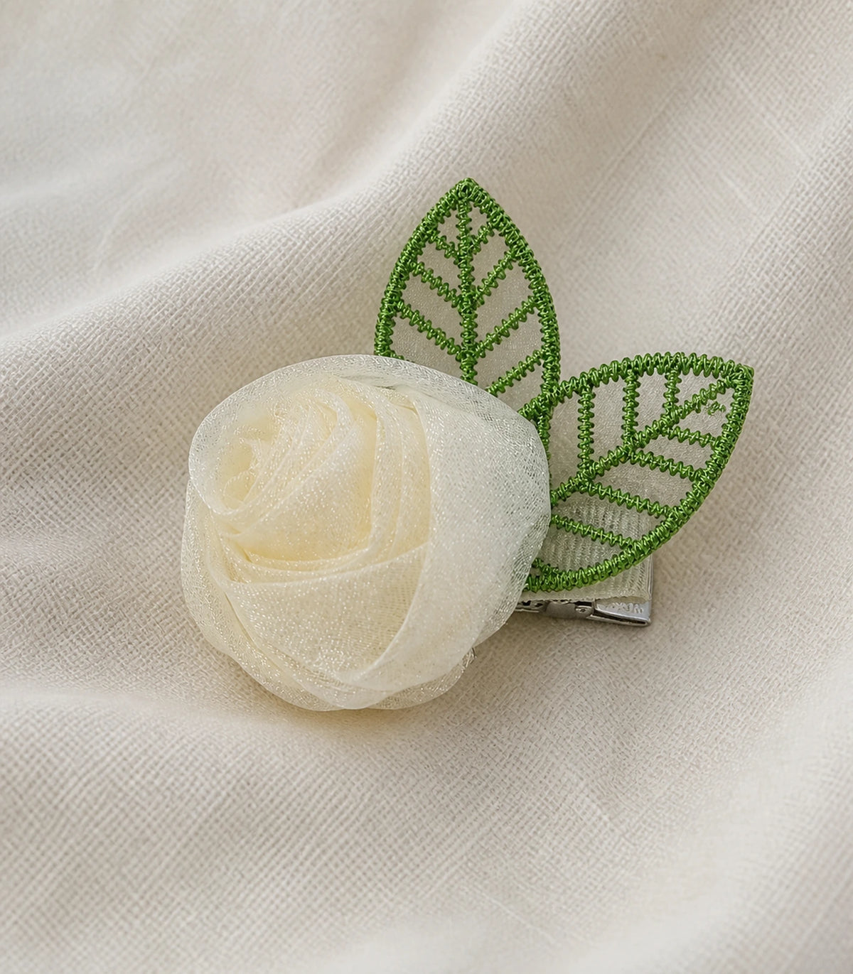 #color_ivory