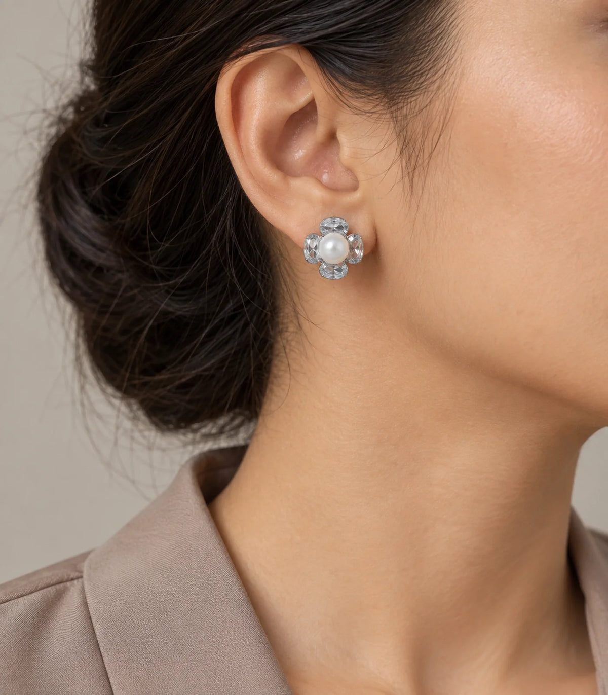 JIMIKI silver four-petal crystal flower pearl stud earrings - editorial-model #color_silver