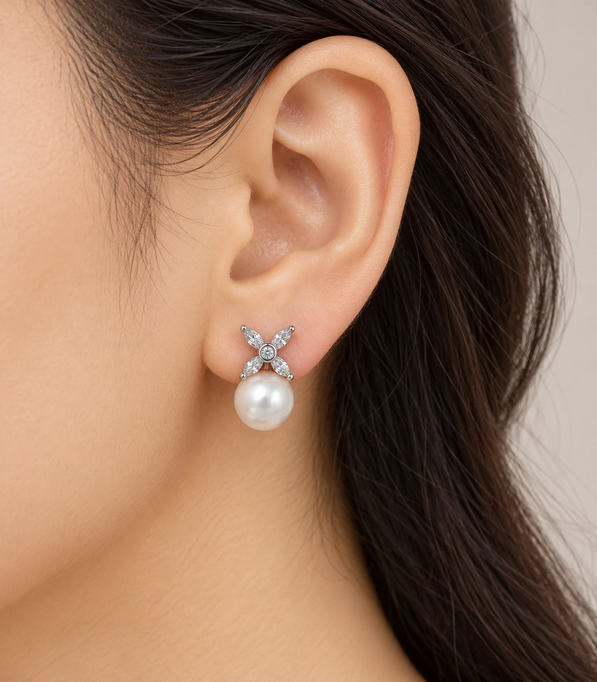 JIMIKI Silver Crystal Petal Pearl Stud Earrings in Silver - model #color_silver