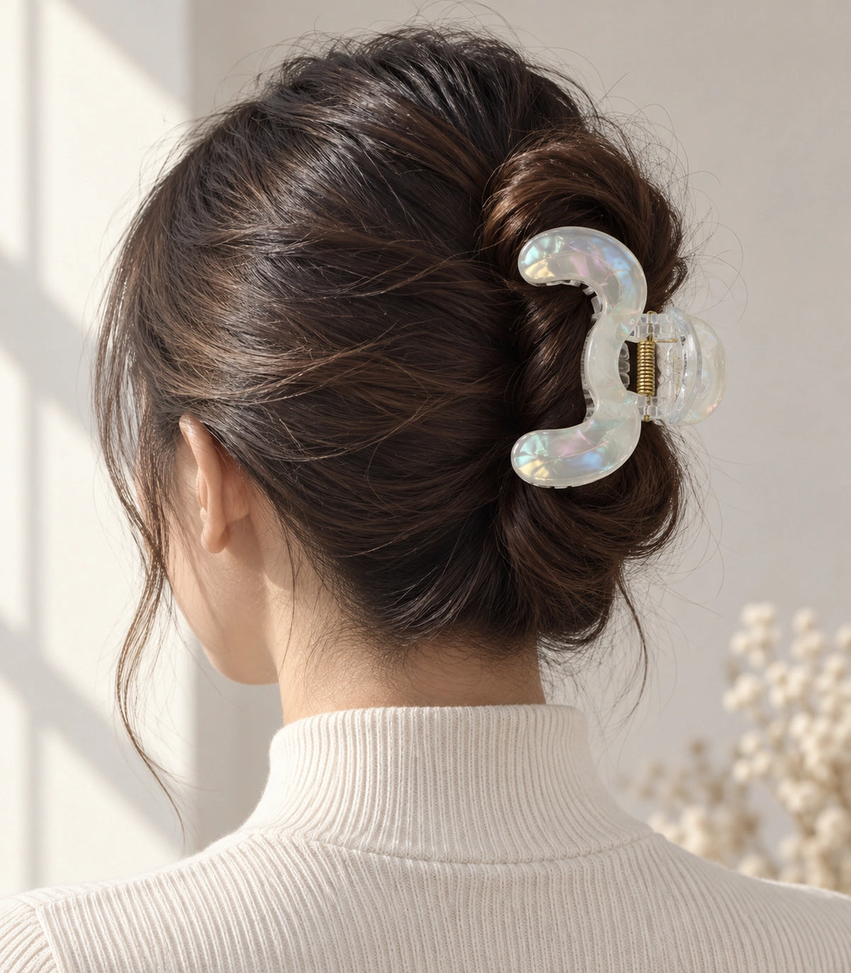 JIMIKI Iridescent S Shaped Hair Claw Clips in White, editorial model view #color_white