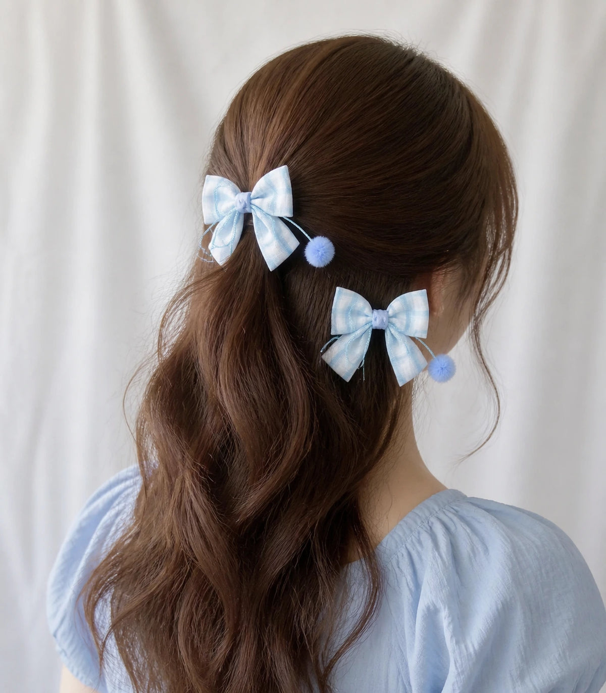 #color_blue & white
