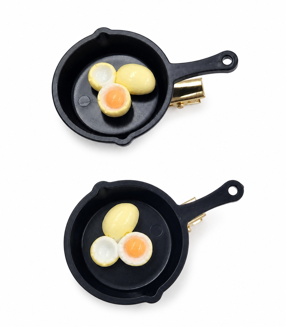 JIMIKI Egg Trio Frying Pan Barrette Pair in Black / Cream / Orange, white background product view