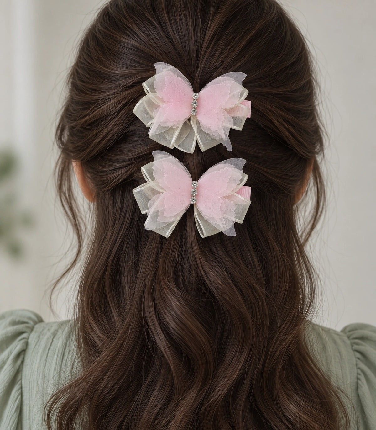 JIMIKI Organza Butterfly Bow Hair Clips in Pink, model wearing view #color_pink