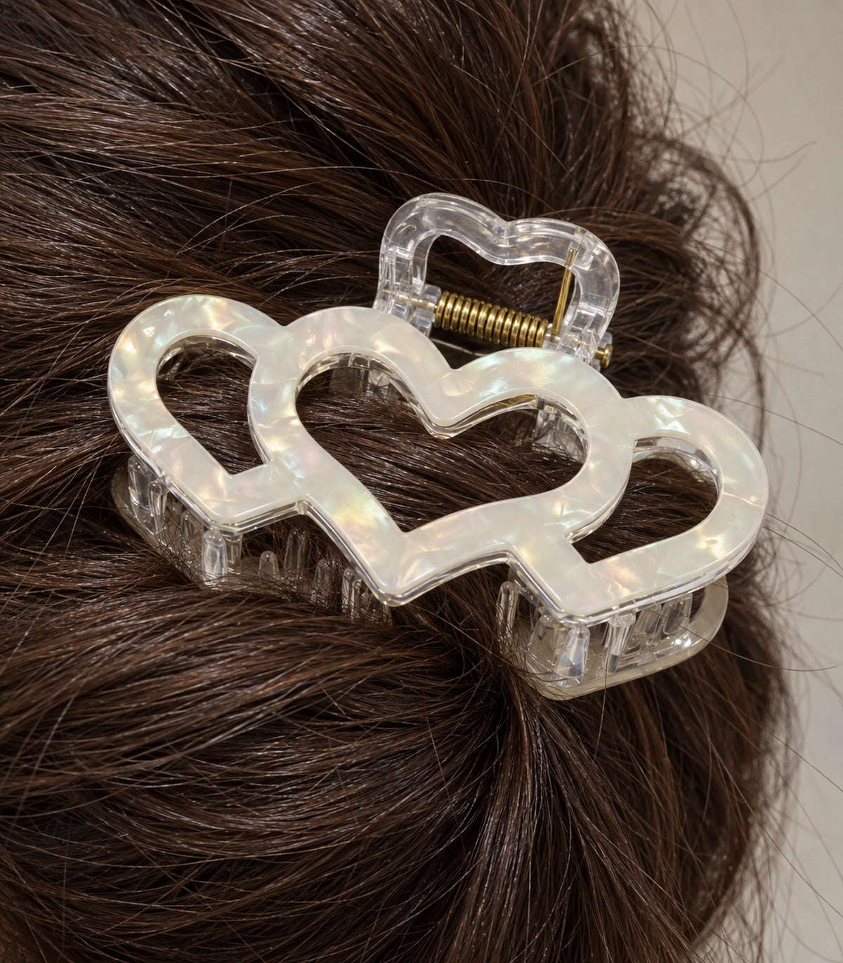 JIMIKI Triple Heart Hair Claw Clips in White, close-up detail #color_white